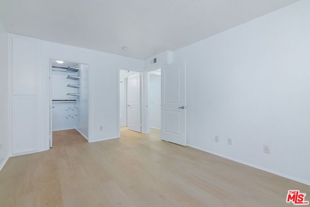 355 N Maple Street 116, Burbank, CA 91505