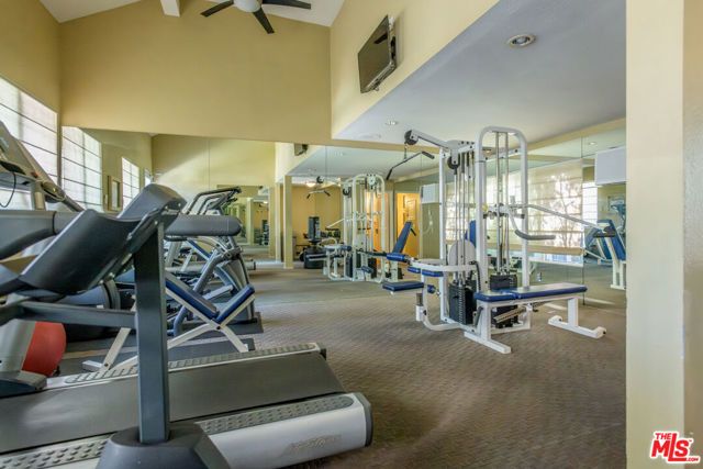 355 N Maple Street 116, Burbank, CA 91505