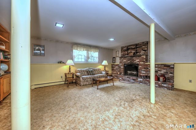 106 Greenwood Lane, Monroe, CT 06468