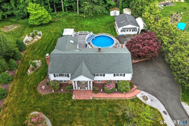 106 Greenwood Lane, Monroe, CT 06468