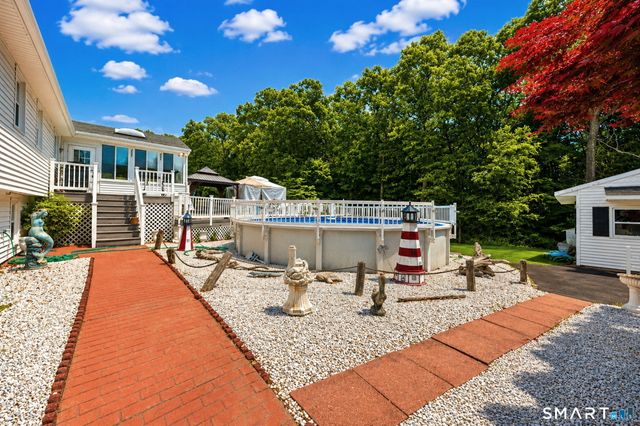 106 Greenwood Lane, Monroe, CT 06468