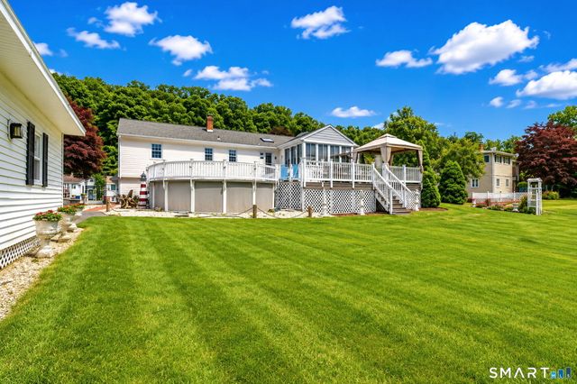 106 Greenwood Lane, Monroe, CT 06468