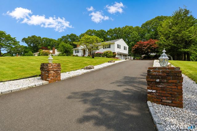106 Greenwood Lane, Monroe, CT 06468