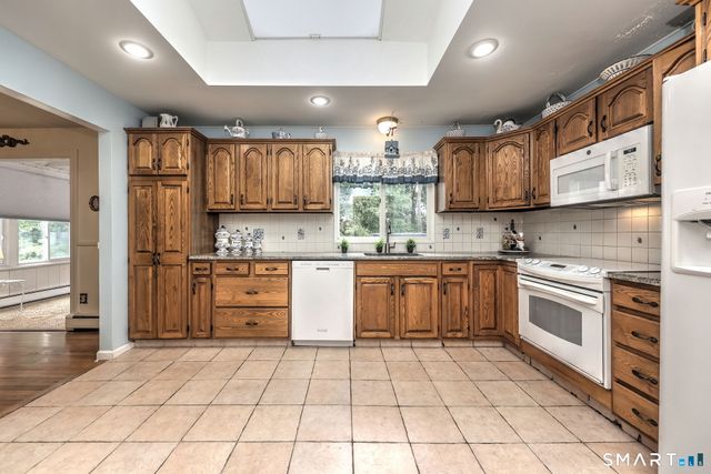 106 Greenwood Lane, Monroe, CT 06468