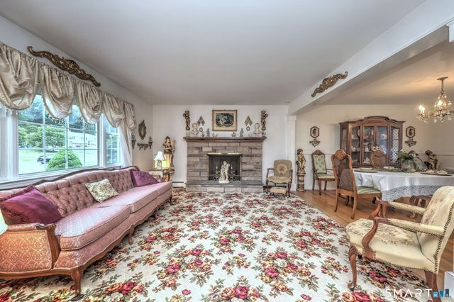 106 Greenwood Lane, Monroe, CT 06468