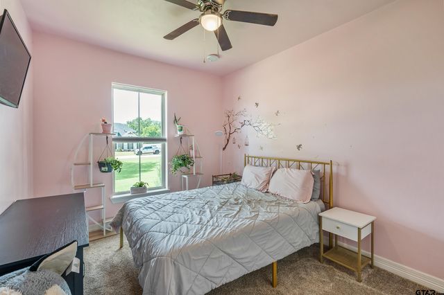 7757 Freestone Drive, Bullard, TX 75757
