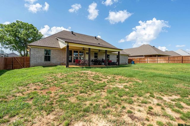 7757 Freestone Drive, Bullard, TX 75757