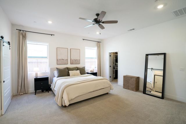 812 Traverse Drive S, Madera, CA 93636