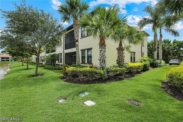 15114 Palmer Lake CIR 203, Naples, FL 34109