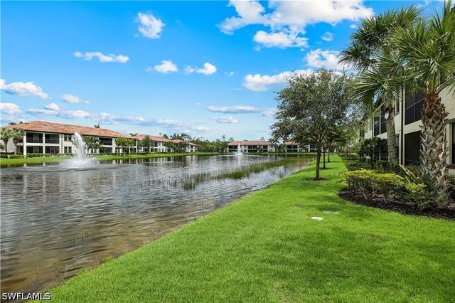 15114 Palmer Lake CIR 203, Naples, FL 34109