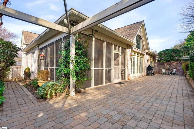 22 Latour Way, Greer, SC 29650