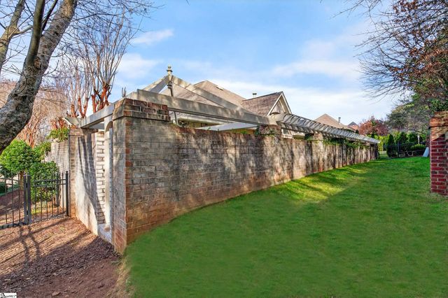 22 Latour Way, Greer, SC 29650