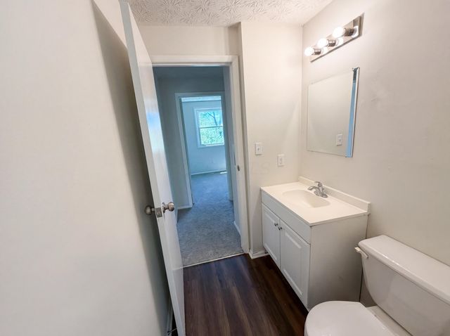 1301 Cinnamon Place, Galloway, OH 43119