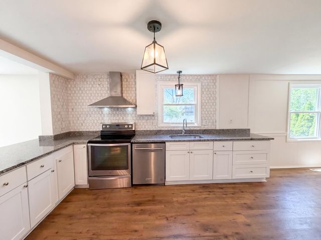 1301 Cinnamon Place, Galloway, OH 43119