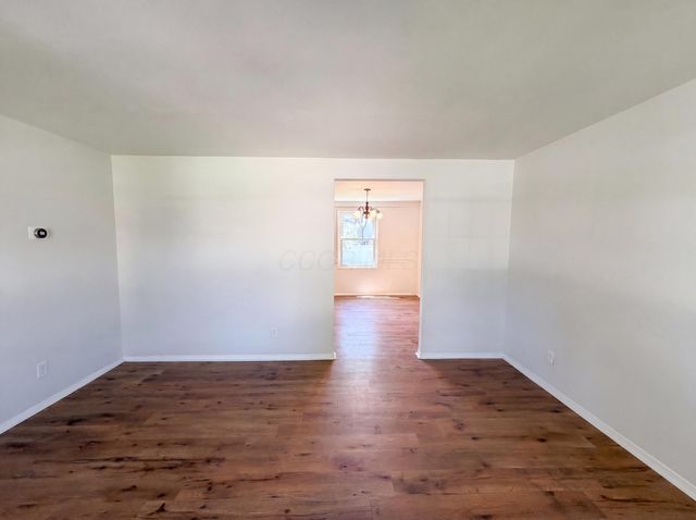 1301 Cinnamon Place, Galloway, OH 43119