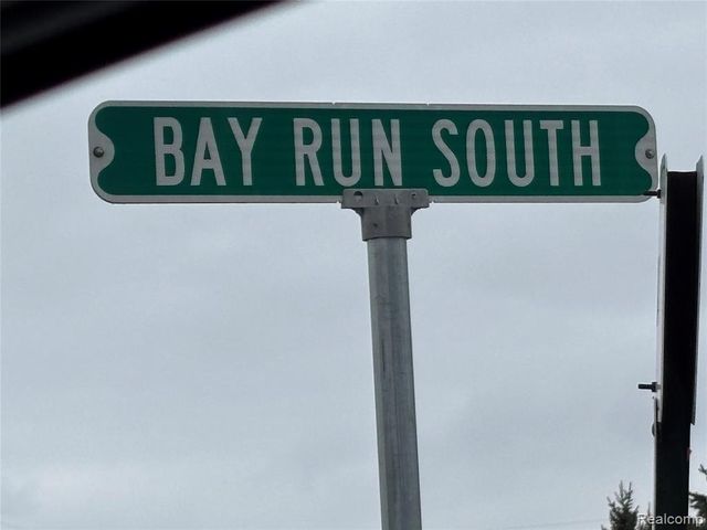 50413 Bay Run 15, Chesterfield, MI 48047