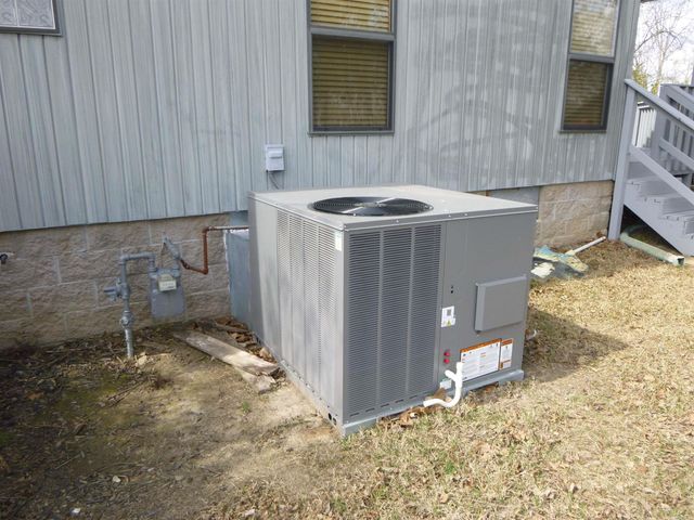 284 Dripping Springs, Pangburn, AR 72121