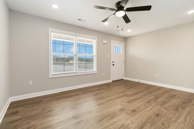 424 Nandino Circle, Berea, KY 40403