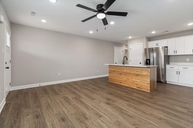 424 Nandino Circle, Berea, KY 40403