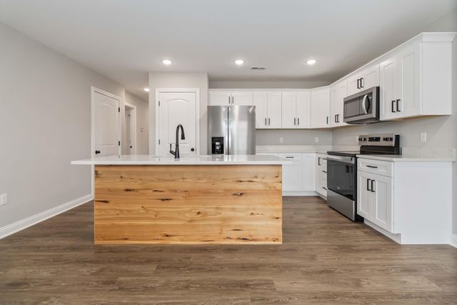 424 Nandino Circle, Berea, KY 40403