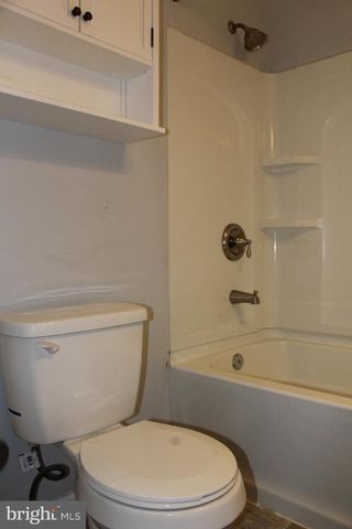 4529 DEVONSHIRE RD, Harrisburg, PA 17109