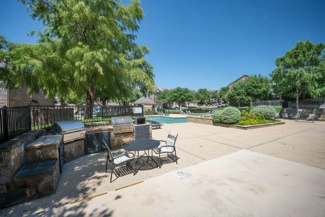 2661 Jacobson Drive, Lewisville, TX 75067