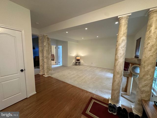 15452 CAGNEY CT, Woodbridge, VA 22193