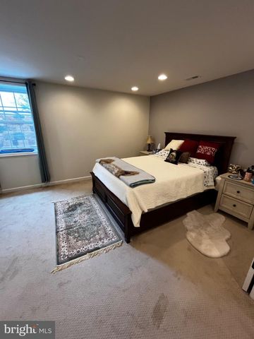 15452 CAGNEY CT, Woodbridge, VA 22193