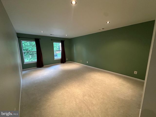15452 CAGNEY CT, Woodbridge, VA 22193