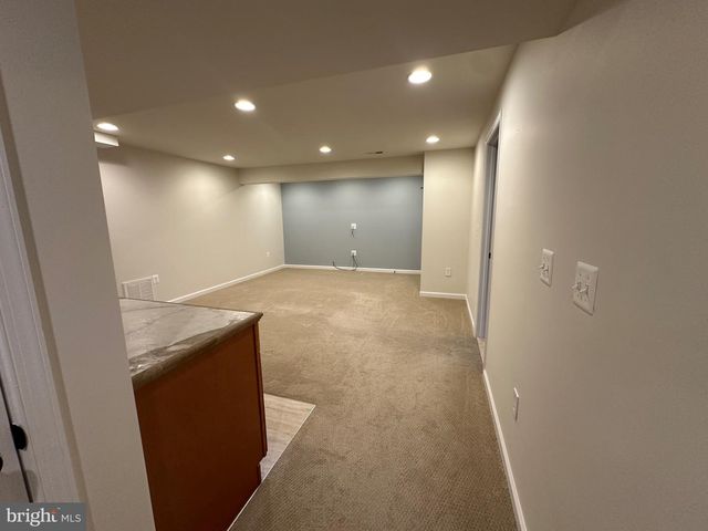 15452 CAGNEY CT, Woodbridge, VA 22193