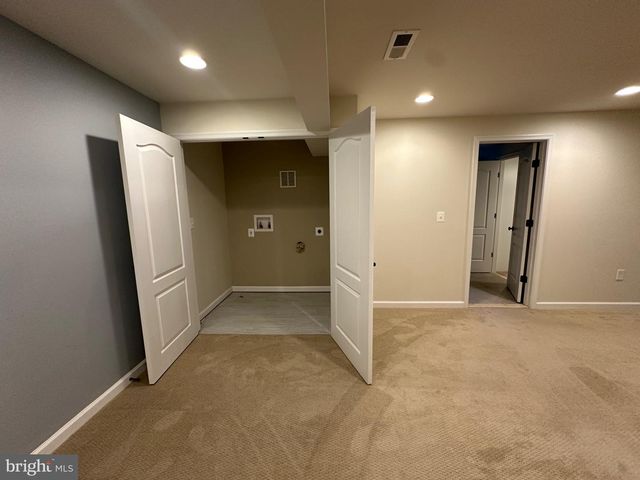 15452 CAGNEY CT, Woodbridge, VA 22193