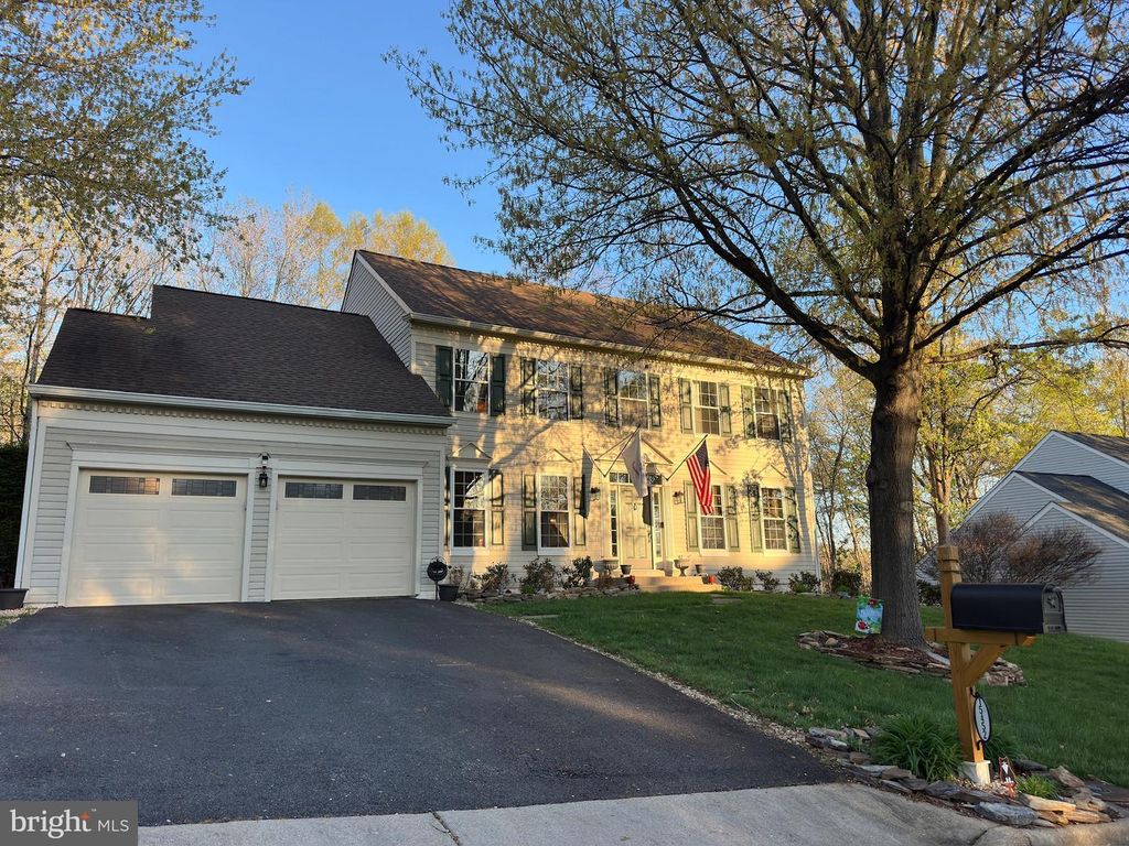 15452 CAGNEY CT, Woodbridge, VA 22193
