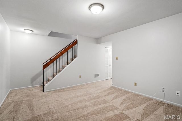 707 Forest Trace Drive E, Chesterfield, MO 63017