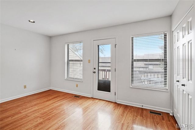 707 Forest Trace Drive E, Chesterfield, MO 63017