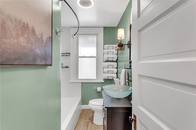 713 Clinton Pl, Bellevue, PA 15202