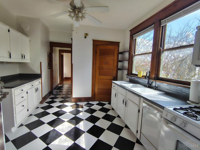 4155 Home Street, Silverton, OH 45236