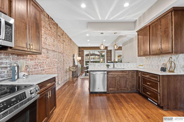 3212 Marcy Street, Omaha, NE 68105