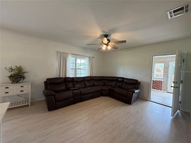 4613 KEENE ROAD, Plant City, FL 33565