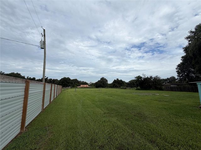 4613 KEENE ROAD, Plant City, FL 33565