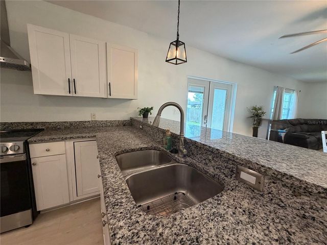 4613 KEENE ROAD, Plant City, FL 33565