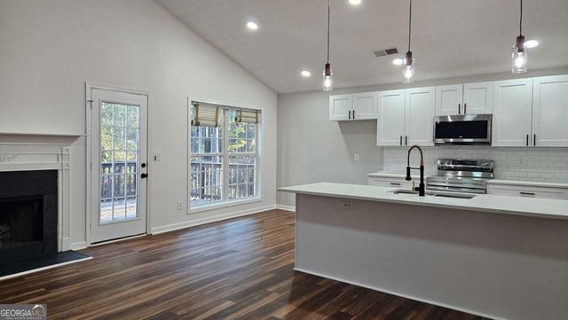 3290 Fowler Boulevard, Lawrenceville, GA 30044