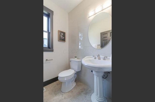 295 E 5th Avenue, Columbus, OH 43201