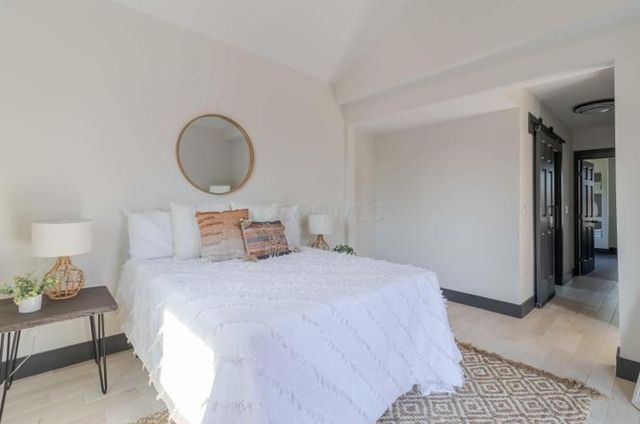 295 E 5th Avenue, Columbus, OH 43201