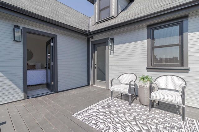 295 E 5th Avenue, Columbus, OH 43201