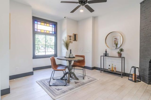 295 E 5th Avenue, Columbus, OH 43201