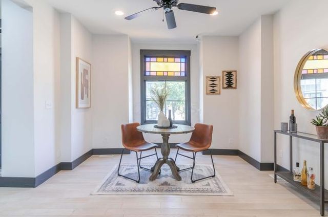 295 E 5th Avenue, Columbus, OH 43201