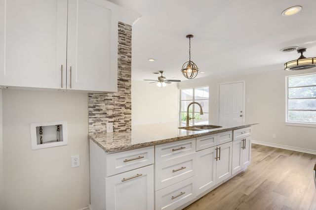 1207 Ridgeway Drive, Richardson, TX 75080