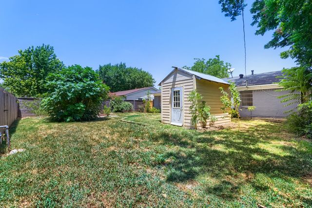 1207 Ridgeway Drive, Richardson, TX 75080