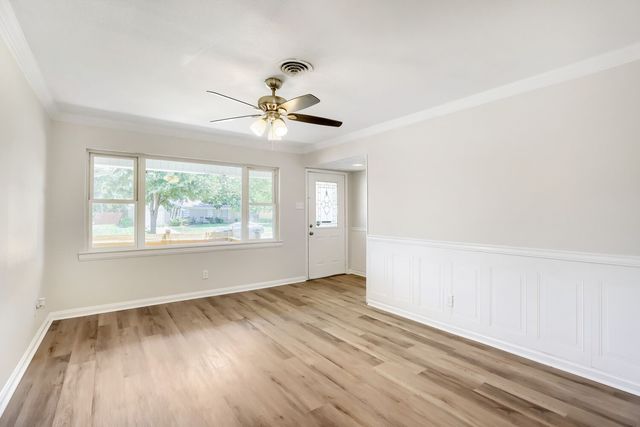 1207 Ridgeway Drive, Richardson, TX 75080