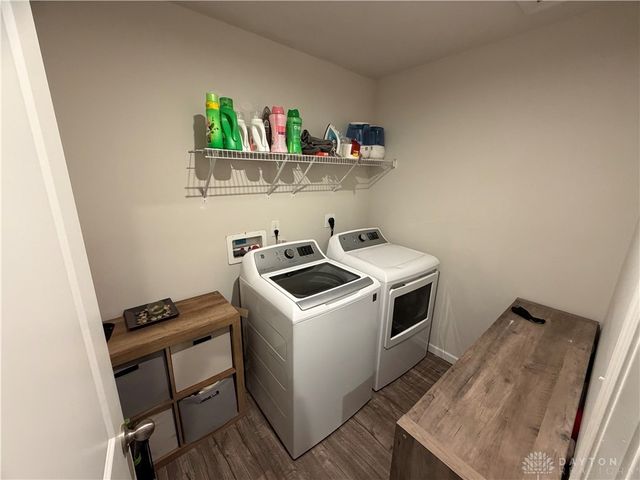 1882 Charles Court, Dayton, OH 45439